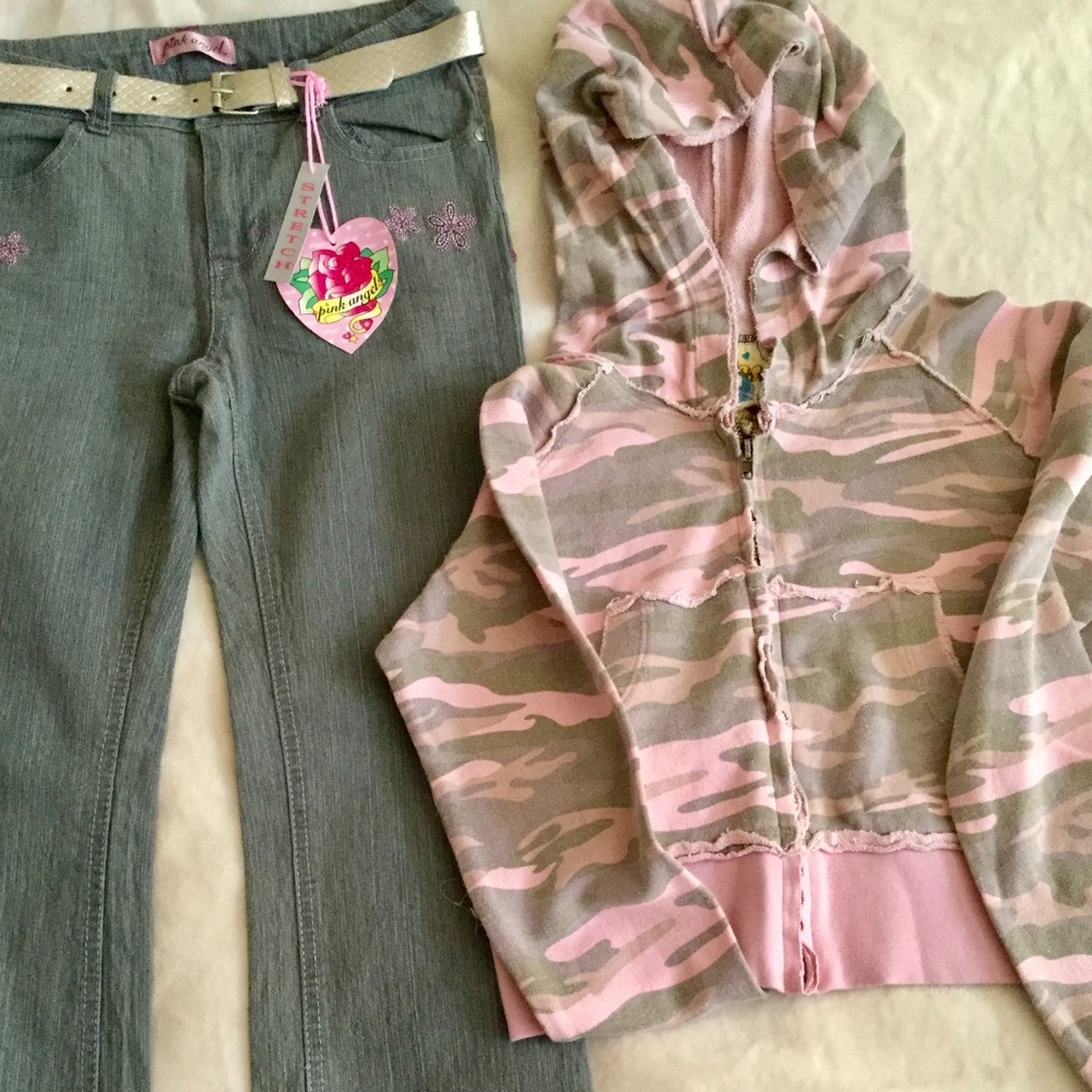 Girl's trendy outfit